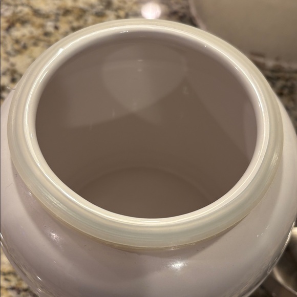 Williams Sonoma White Cookie Jar with Silver Lid - Picture 11 of 12
